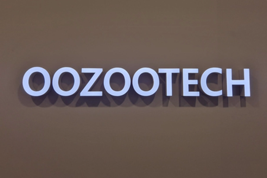 (주)우주텍, "우리. 함께. 같이"