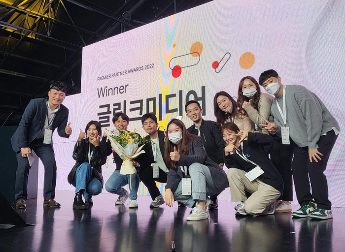 글링크미디어-온라인 광고 디자이너