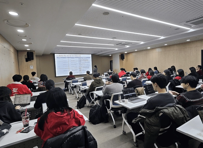 피처링(FeaturingCorp.)-[글로벌] 인플루언서 마케팅 AE