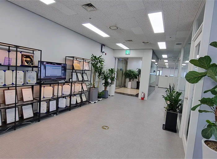 심플랫폼-ML Engineer(LLM/AI Agent) - 병역특례/외국인 가능