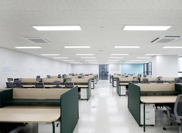 이루다마케팅-[애슬레저 브랜드] 퍼포먼스 광고 디자인팀 리더