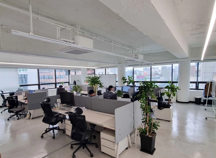 래브라도랩스-AI 엔지니어 (2~10년)