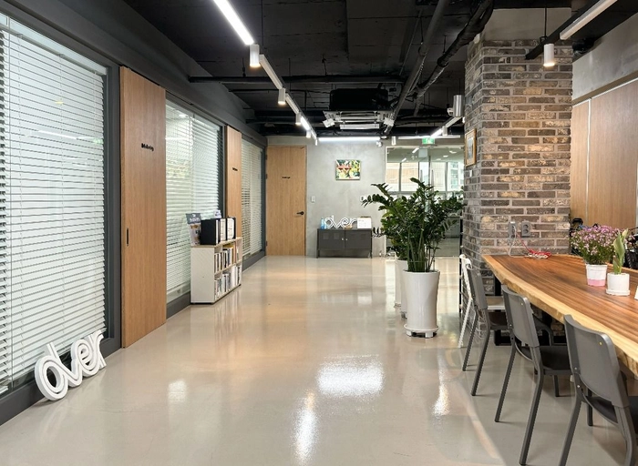 디버-[3년 이상] 프론트엔드 개발자