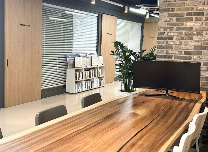 디버-[3년 이상] 프론트엔드 개발자