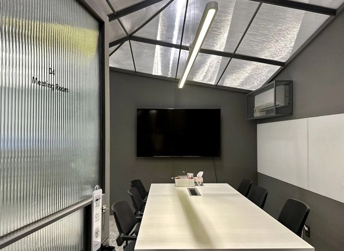 고위드-[카드] B2B Sales Account Manager