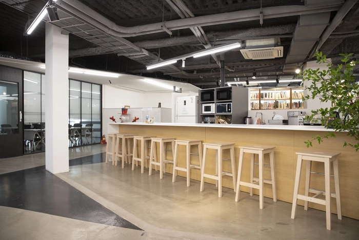 라이트브레인(Rightbrain)-GUI 시니어 디자이너