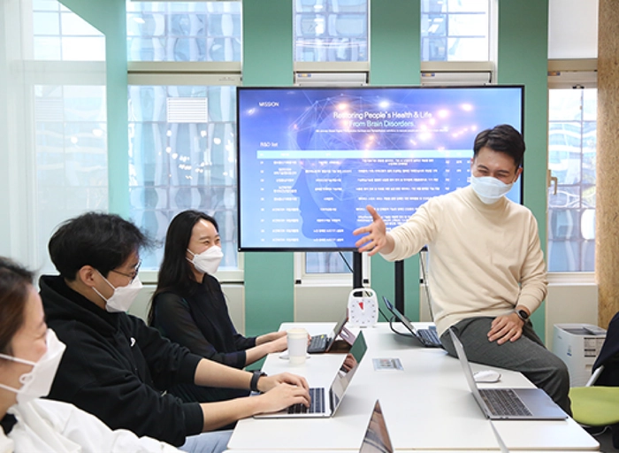 마인드허브-서비스 운영 담당자