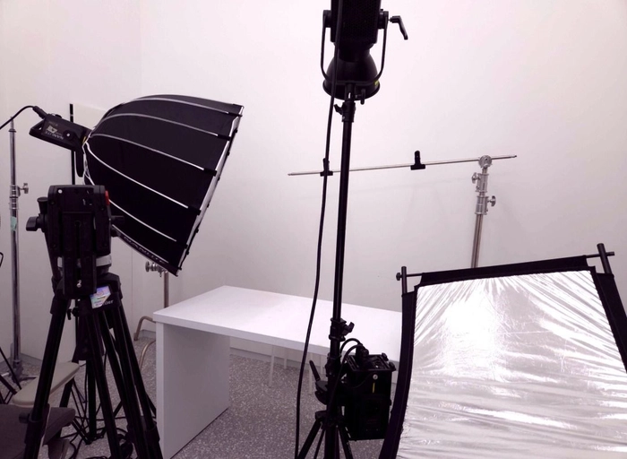 파우컴퍼니-[파우더룸] 글로벌 뷰티 마케팅 상품 기획 및 광고 비즈니스