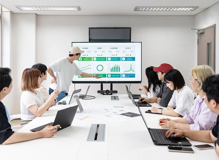 와이브랜즈-[브랜드커머스] 인하우스 브랜딩 기획 및 운영 마케팅 (1년 이상)