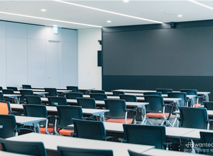 웰컴에프앤디-웰릭스에프앤아이대부 채무조정NPL투자팀