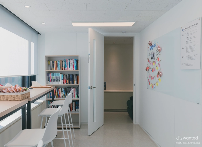 콜로세움코퍼레이션-데이터분석엔지니어 (Data Analytics Engineer)