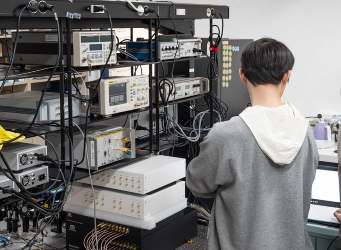 에스디티-프론트엔드 개발 (3년 이상)