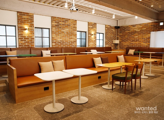 진이어스-인테리어 설계 (과장~부장급)