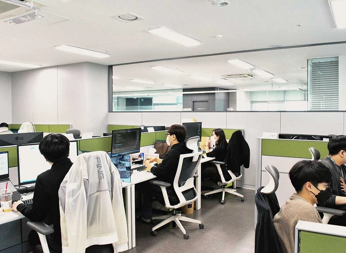 브이엠에스솔루션스-SaaS 프론트엔드 개발자