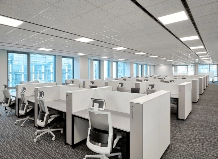 피알원-그래픽 디자이너