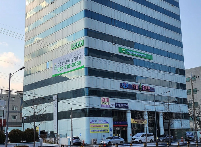 한국시니어연구소-요양서비스 플랫폼/브랜드 영업 담당 매니저