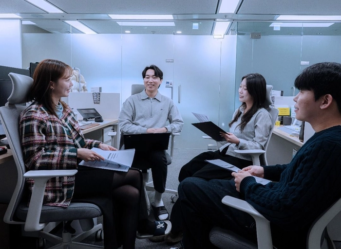 아이리스브라이트-광고 감독(연출자)