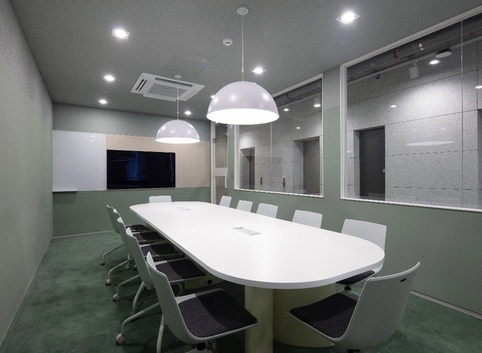 와이어트-채널 마케팅 담당자