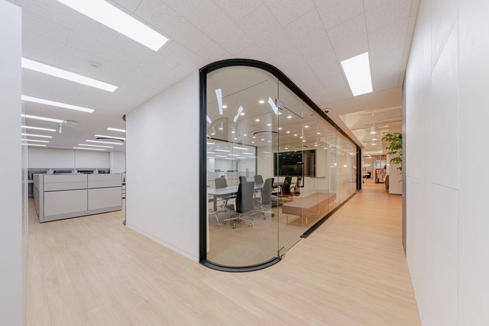 제이컬렉션-외근 A/S 엔지니어