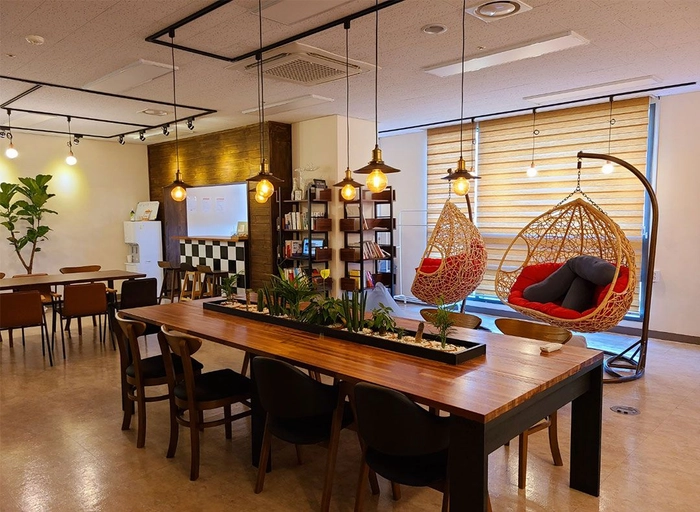 달콤한고래들-AI활용 웹디자이너(이커머스/상세페이지)