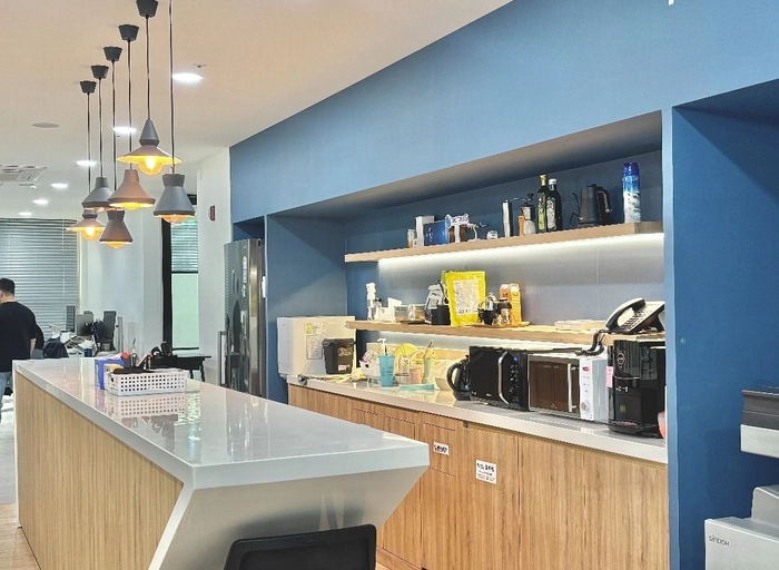 어크로스비-Product Manager (4년 이상)