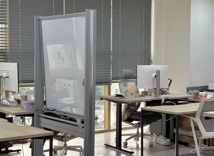 어크로스비-Product Manager (4년 이상)