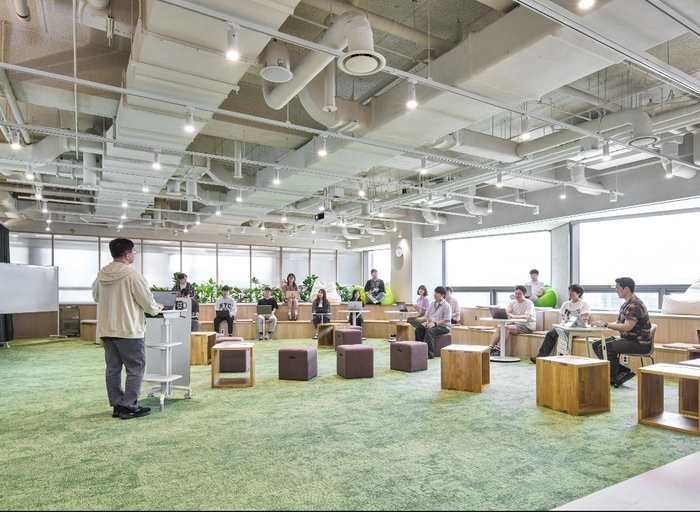 엘지에이아이연구원(LG AI연구원)-Backend Engineer