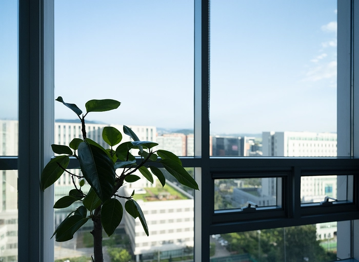 온브릭스-상품기획개발 MD (5년 이상)