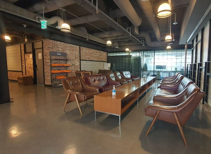 스쿼드엑스-크리에이터 파트너십 매니저