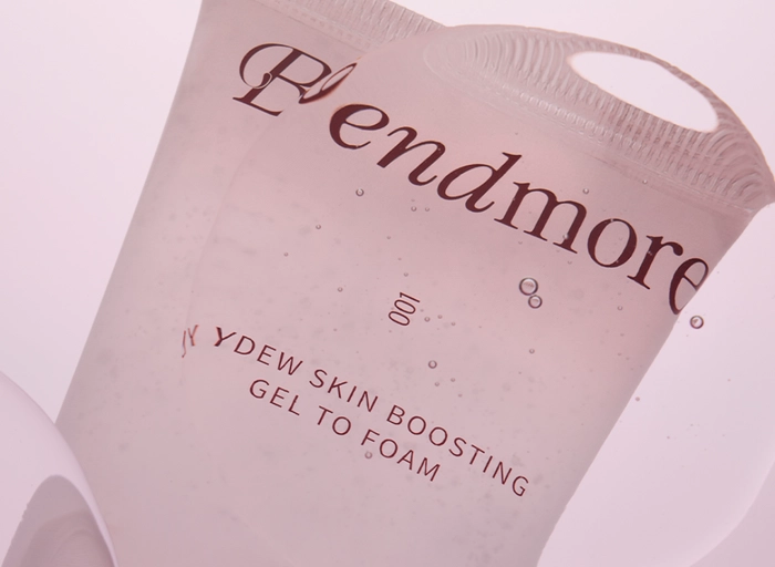 아워코퍼레이션-커머스 상품 기획 3년 이상