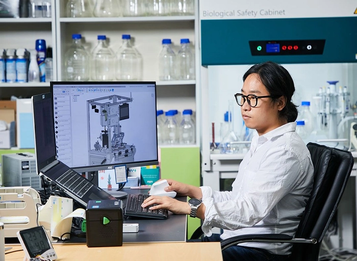 더웨이브톡-소프트웨어 개발자