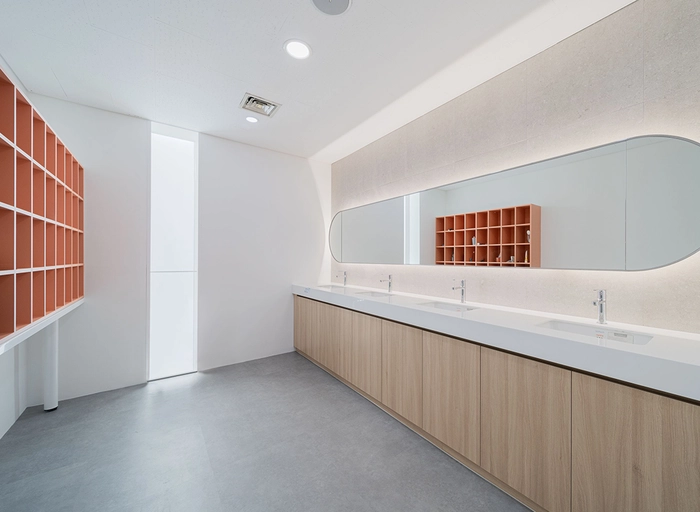 플레이링스-Rockncash 신규 메타 콘텐츠 기획자 (5년 이상)