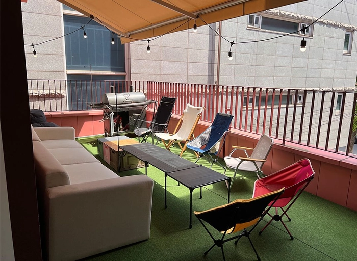 골드프레임-버추얼 유튜버 기획