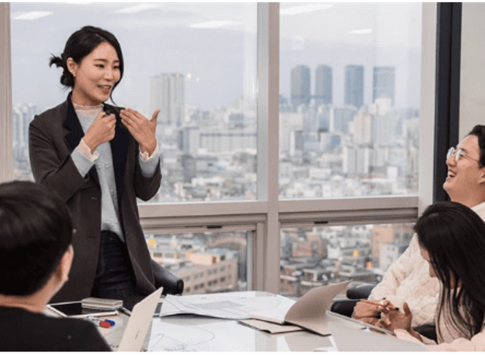 생각연구소-글로벌 마케터