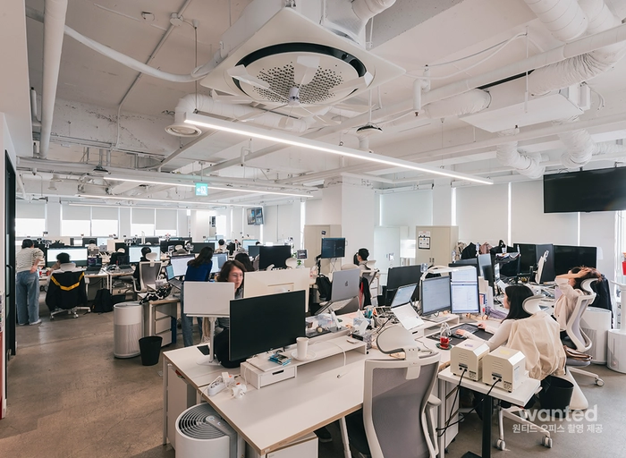 코리아포트원-GA Manager(총무)