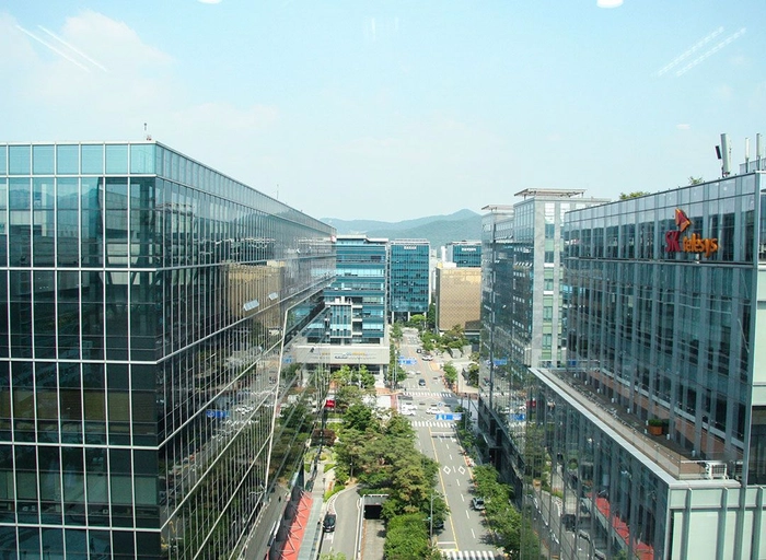 콩테크-Windows Application 개발자 (C#, WPF, UWP)