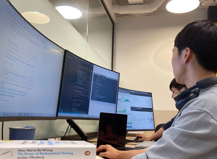 어쎈드-Product Engineer (AI/LLM 기반 리서치 프로덕트)