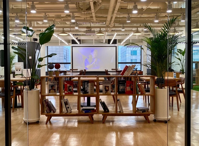 플레이독(PLAYDOGSOFT)-글로벌 소셜 카지노 게임 원화 담당