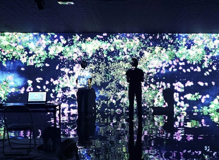 팀랩 (teamLab)-法務アシスタント