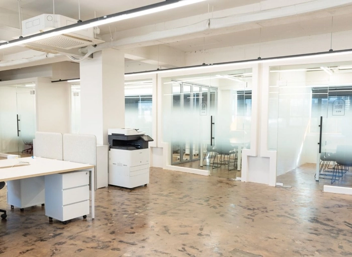 스페이스브이-Host Manager (신입)