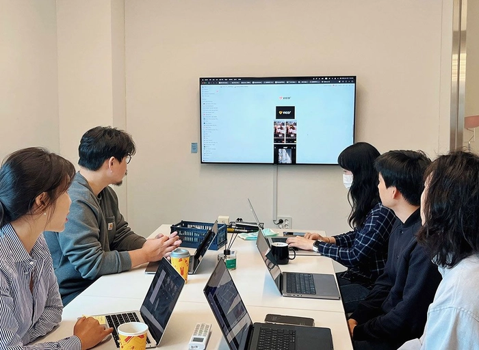 픽소(PIXO)-Global Marketing Specialist