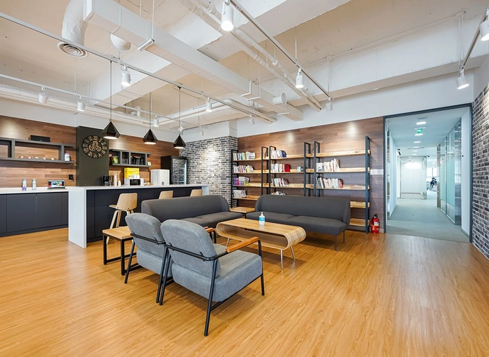 아이오트러스트-프론트엔드 개발자 (3년 이상)