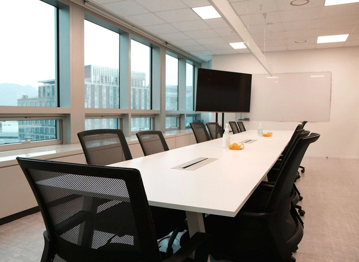 아드리엘(Adriel)-[B2B] 마케팅 솔루션 Sales Manager