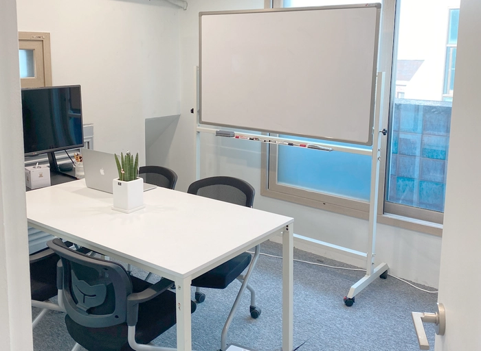 투인피니티-Software Engineer (Web)