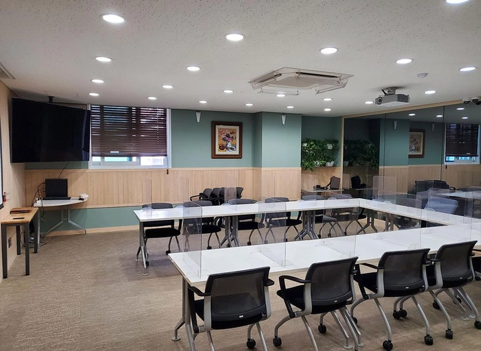 한국갤럽조사연구소-사회조사부문 연구원 (3년~10년)