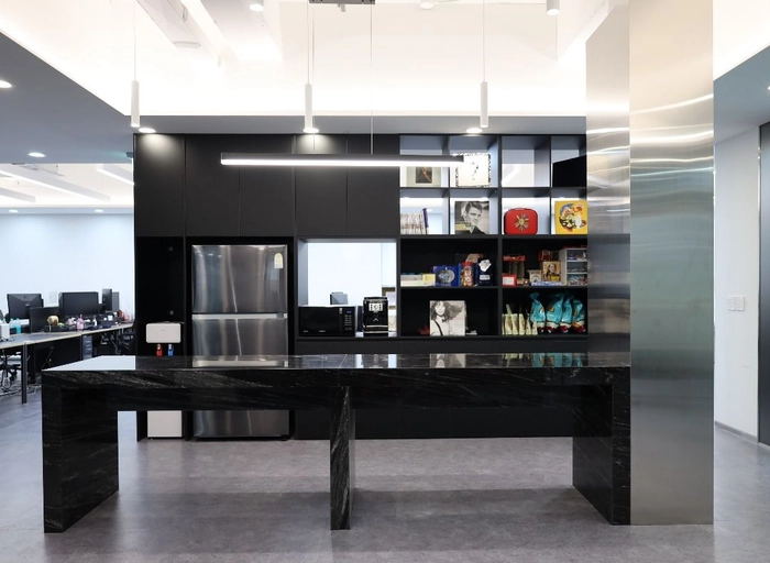 케이케이에스티-MD 팀장급 (4-9년)