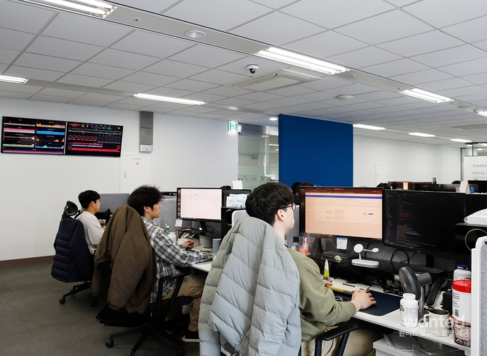 뉴엔에이아이-[서울근무] AI/Big Data 서비스 해외(국내) PR 담당자