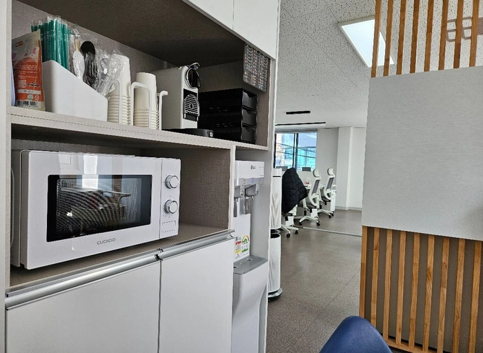 코워크위더스-PO/PM (3년 이상)