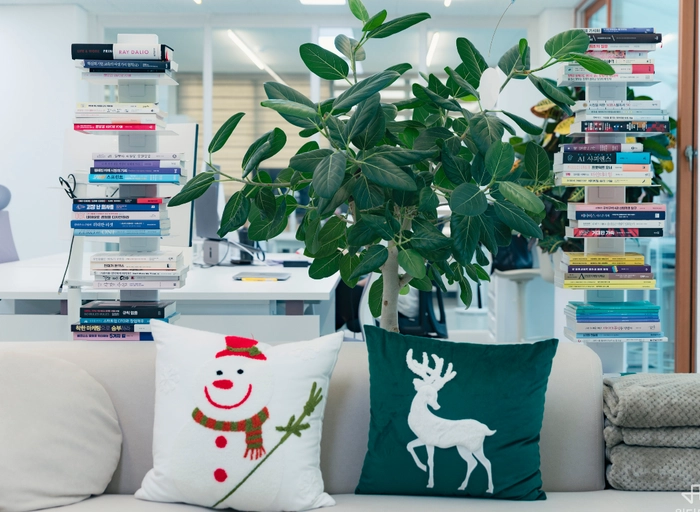 휴마인-Brand Designer (2년 이상 5년 이하)