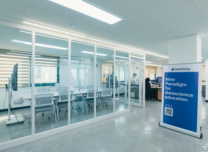 휴마인-Brand Designer (2년 이상 5년 이하)